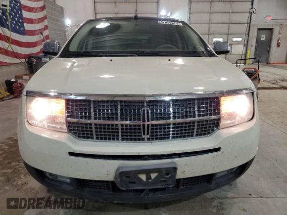 2007 Lincoln MKX with VIN 2LMDU68C07BJ07923, listed as a Copart auction lot 42450525 with 237,961 mi miles and Salvage Title. Bid and sale history available at carsss.com. Image 5.