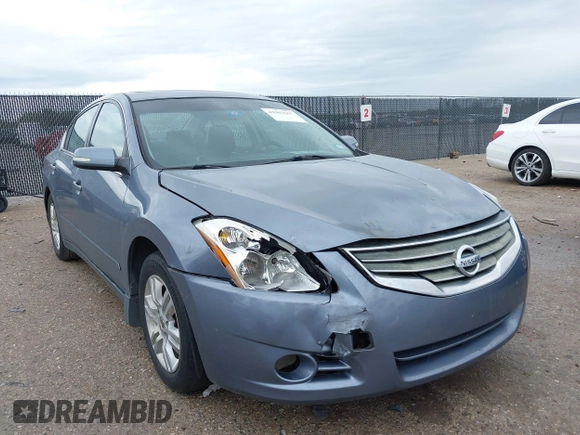 2010 Nissan Altima 2.5 S with VIN 1N4AL2AP0AN564793, listed as a IAAI auction lot 41903567 with 180,648 mi miles. Bid and sale history available at carsss.com. Image 1.