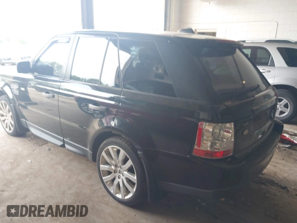 2006 Land Rover Range Rover Sport SC z VIN SALSH23416A957857, wystawiony jako IAAI lot #42539049 z przebiegiem 150 842 mil mil oraz . Historia ofert i sprzedaży dostępna na DreamBid. Obrazek 3.