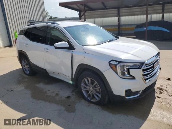 2024 GMC Terrain SLT z VIN 3GKALVEG6RL261457, wystawiony jako Copart lot #62689615 z przebiegiem 36 594 mil mil oraz Nie do naprawy • Non repairable. Historia ofert i sprzedaży dostępna na DreamBid. Obrazek 4.
