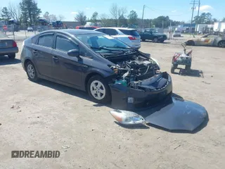 2011 Toyota Prius I with VIN JTDKN3DUXB0302715, listed as a IAAI auction lot 41886764 with 194,703 mi miles. Bid and sale history available at carsss.com. Image 1.