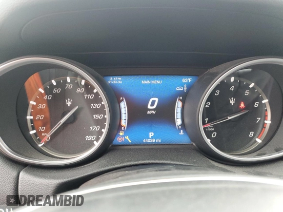 2018 Maserati Levante with VIN ZN661XUA6JX292084, listed as a Copart auction lot 39406264 with 44,039 mi miles. Bid and sale history available at carsss.com. Image 9.
