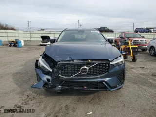 2025 Volvo XC60 Plus with VIN YV4M12RC6S1001266, listed as a Copart auction lot 86361844 with 1,292 mi miles and Salvage Title. Bid and sale history available at carsss.com. Image 5.