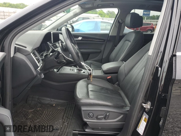 2020 Audi Q5 Premium Plus z VIN WA1BNAFYXL2103409, wystawiony jako Copart lot #56036135 z przebiegiem 83 890 mil mil oraz Szkoda całkowita • Salvage title. Historia ofert i sprzedaży dostępna na DreamBid. Obrazek 7.