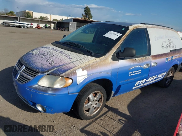 2006 Dodge Grand Caravan SXT z VIN 2D4GP44L36R721176, wystawiony jako IAAI lot #41975524 z przebiegiem 187 306 mil mil oraz . Historia ofert i sprzedaży dostępna na DreamBid. Obrazek 2.