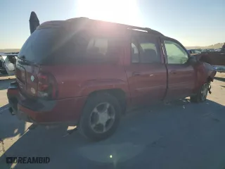 2005 Chevrolet TrailBlazer LS with VIN 1GNES16S256126340, listed as a Copart auction lot 81354004 with 265,038 mi miles and Salvage Title. Bid and sale history available at carsss.com. Image 3.