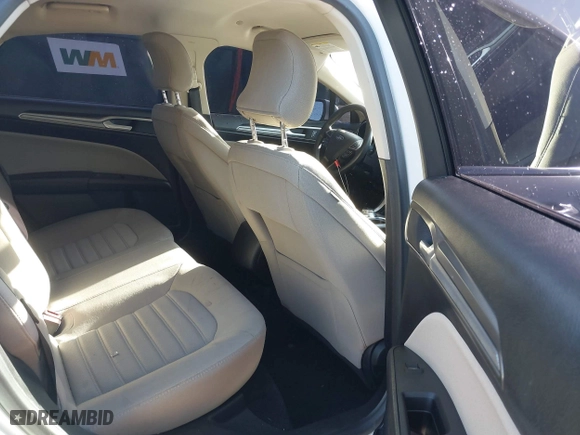 2018 Ford Fusion Hybrid S with VIN 3FA6P0UU0JR204324, listed as a IAAI auction lot 41312303 with 100,527 mi miles. Bid and sale history available at carsss.com. Image 8.