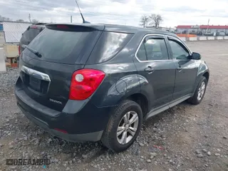 2012 Chevrolet Equinox LS with VIN 2GNALBEK8C1321415, listed as a IAAI auction lot 41950282 with 256,772 mi miles. Bid and sale history available at carsss.com. Image 4.