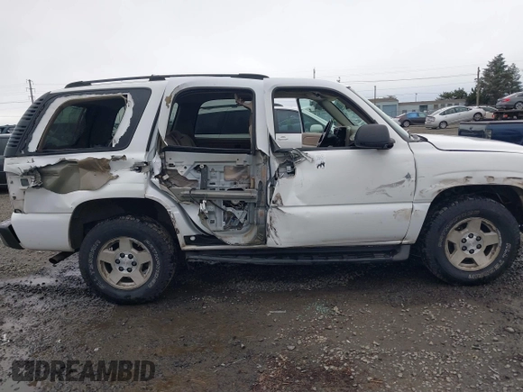 2004 Chevrolet Tahoe LS with VIN 1GNEC13Z94R265831, listed as a IAAI auction lot 41840133 with 176,219 mi miles and . Bid and sale history available at DreamBid. Image 6.