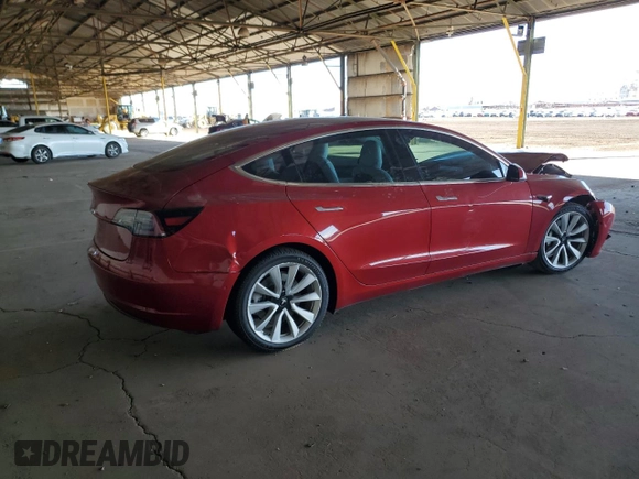 2018 Tesla Model 3 Long Range Battery z VIN 5YJ3E1EB9JF100616, wystawiony jako Copart lot #47430685 z przebiegiem 45 804 mil mil oraz Szkody całkowita. Historia ofert i sprzedaży dostępna na DreamBid. Obrazek 3.