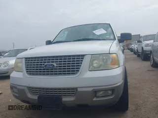2003 Ford Expedition Eddie Bauer with VIN 1FMRU17W73LB67790, listed as a IAAI auction lot 41736559 with 284,820 mi miles. Bid and sale history available at carsss.com. Image 6.