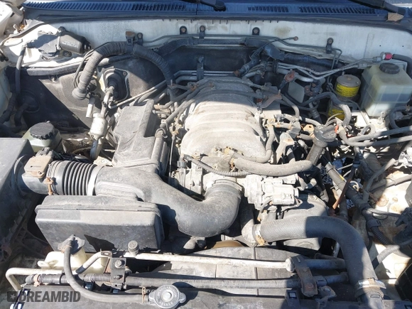2000 Toyota Land Cruiser with VIN JT3HT05J5Y0126396, listed as a IAAI auction lot 41986185 with 201,156 mi miles. Bid and sale history available at carsss.com. Image 10.