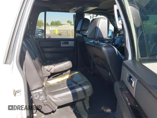 2008 Ford Expedition Max Limited с VIN 1FMFK20598LA05165, выставлен на аукционе IAAI как лот 42544119 с пробегом 230 904 миль миль и . История ставок и продаж доступна на DreamBid. Изображение 8.