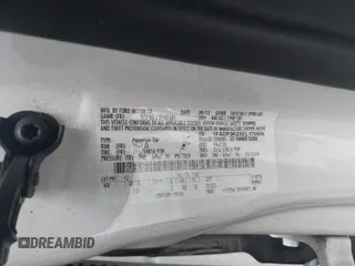 2014 Ford Focus SE z VIN 1FADP3K2XEL170956, wystawiony jako IAAI lot #42480166 z przebiegiem 237 977 mil mil oraz . Historia ofert i sprzedaży dostępna na DreamBid. Obrazek 9.