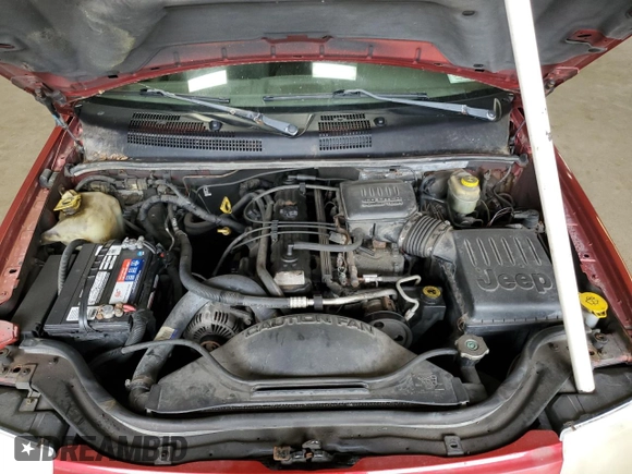 2004 Jeep Grand Cherokee Laredo with VIN 1J4GW48S04C164745, listed as a Copart auction lot 64036725 with 163,054 mi miles and Salvage title. Bid and sale history available at DreamBid. Image 12.