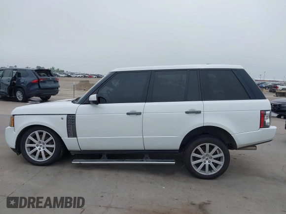 2011 Land Rover Range Rover SC with VIN SALMF1E41BA351507, listed as a IAAI auction lot 42311410 with 149,162 mi miles and . Bid and sale history available at DreamBid. Image 14.