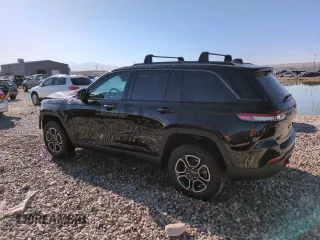 2022 Jeep Grand Cherokee Trailhawk with VIN 1C4RJHCG1N8574207, listed as a Copart auction lot 52789925 with 31,549 mi miles and Salvage title. Bid and sale history available at DreamBid. Image 2.