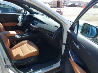 2022 Cadillac XT4 FWD Premium Luxury с VIN 1GYFZCR41NF169224, выставлен на аукционе IAAI как лот 41864717 с пробегом 34 183 миль миль и . История ставок и продаж доступна на DreamBid. Изображение 5.