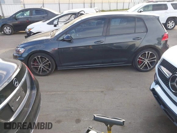 2017 Volkswagen GTI S z VIN 3VW547AU2HM023421, wystawiony jako IAAI lot #41673669 z przebiegiem 91 094 mil mil oraz . Historia ofert i sprzedaży dostępna na DreamBid. Obrazek 14.