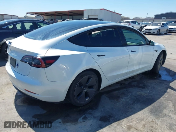 2023 Tesla Model 3 z VIN 5YJ3E1EA0PF608506, wystawiony jako IAAI lot #41748862 z przebiegiem 15 mil mil oraz . Historia ofert i sprzedaży dostępna na DreamBid. Obrazek 4.