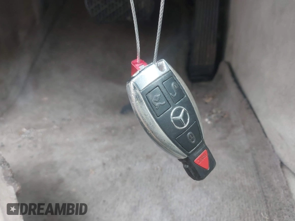 2003 Mercedes-Benz CLK 320 z VIN WDBLK65G63T139874, wystawiony jako IAAI lot #41808893 z przebiegiem Nie podano mil oraz . Historia ofert i sprzedaży dostępna na DreamBid. Obrazek 11.