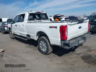 2024 Ford Super Duty F-250 SRW XL with VIN 1FT7W2BT8RED03723, listed as a IAAI auction lot 41623084 with 52,249 mi miles. Bid and sale history available at carsss.com. Image 3.