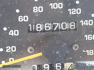 1998 Toyota 4Runner with VIN JT3GN87R3W0058507, listed as a IAAI auction lot 41642512 with 186,708 mi miles. Bid and sale history available at carsss.com. Image 7.