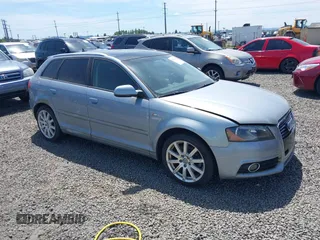 2012 Audi A3 Premium Plus z VIN WAUKFAFM0CA011051, wystawiony jako IAAI lot #42315135 z przebiegiem 136 597 mil mil oraz . Historia ofert i sprzedaży dostępna na DreamBid. Obrazek 1.