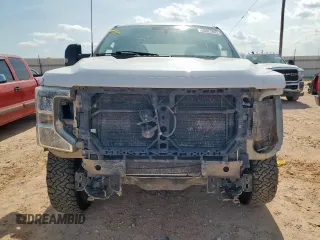 2020 Ford F-250 XL z VIN 1FT7W2BT9LEC61473, wystawiony jako Copart lot #63622895 z przebiegiem 117 079 mil mil oraz Szkoda całkowita • Salvage title. Historia ofert i sprzedaży dostępna na DreamBid. Obrazek 5.