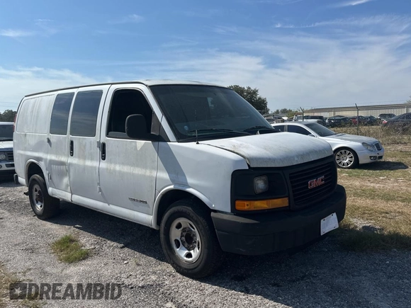 2003 GMC Savana Cargo z VIN 1GTHG35U431113170, wystawiony jako Copart lot #44413145 z przebiegiem 293 807 mil mil oraz Czysty tytuł • Clean title. Historia ofert i sprzedaży dostępna na DreamBid. Obrazek 1.