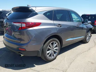2019 Acura RDX w/Technology Pkg with VIN 5J8TC2H5XKL005340, listed as a IAAI auction lot 42098235 with 61,656 mi miles. Bid and sale history available at carsss.com. Image 4.
