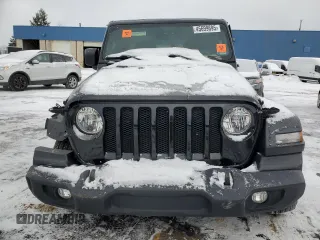 2022 Jeep Wrangler Unlimited Sport S z VIN 1C4HJXDG7NW227321, wystawiony jako Copart lot #45699695 z przebiegiem 25 369 mil mil oraz Szkoda całkowita • Salvage title. Historia ofert i sprzedaży dostępna na DreamBid. Obrazek 5.