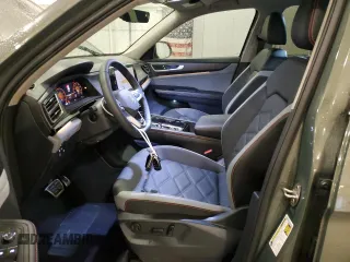 2024 Volkswagen Atlas Peak Edition SE z VIN 1V2CR2CA2RC595138, wystawiony jako Copart lot #57865435 z przebiegiem 24 039 mil mil oraz Szkoda całkowita • Salvage title. Historia ofert i sprzedaży dostępna na DreamBid. Obrazek 7.
