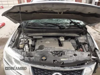 2013 Nissan Pathfinder SL z VIN 5N1AR2MM7DC634067, wystawiony jako IAAI lot #42063687 z przebiegiem 234 862 mil mil oraz . Historia ofert i sprzedaży dostępna na DreamBid. Obrazek 10.