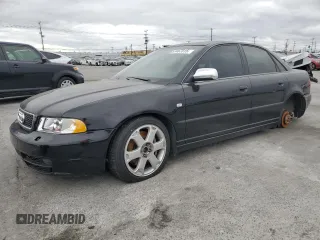 2000 Audi S4 z VIN WAUDD68D5YA126521, wystawiony jako Copart lot #53467815 z przebiegiem 138 629 mil mil oraz Szkody całkowita. Historia ofert i sprzedaży dostępna na DreamBid. Obrazek 1.