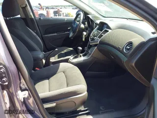 2014 Chevrolet Cruze ECO with VIN 1G1PJ5SB7E7343600, listed as a IAAI auction lot 42019264 with 115,053 mi miles. Bid and sale history available at carsss.com. Image 5.