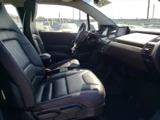 2018 BMW i3 with VIN WBY7Z4C58JVD97028, listed as a Copart auction lot 61591482 with 37,047 mi miles. Bid and sale history available at carsss.com. Image 5.