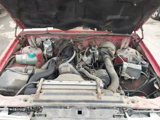 1989 Volvo 740 z VIN YV1FA8757K2215822, wystawiony jako IAAI lot #42117235 z przebiegiem 194 043 mil mil oraz . Historia ofert i sprzedaży dostępna na DreamBid. Obrazek 10.