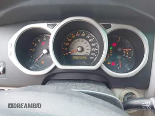 2004 Toyota 4Runner SR5 with VIN JTEBU14R840026763, listed as a IAAI auction lot 42186128 with 204,653 mi miles and . Bid and sale history available at DreamBid. Image 7.