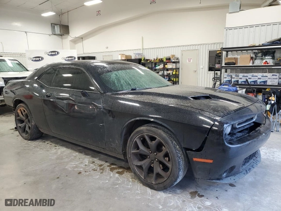 2016 Dodge Challenger SXT with VIN 2C3CDZAG7GH352584, listed as a Copart auction lot 44693995 with 118,375 mi miles and Salvage Title. Bid and sale history available at carsss.com. Image 4.