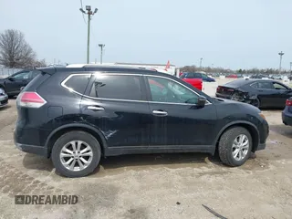 2015 Nissan Rogue SV with VIN 5N1AT2MV2FC811122, listed as a IAAI auction lot 41942521 with 186,965 mi miles. Bid and sale history available at carsss.com. Image 13.