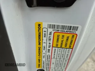 2018 Ford F-150 XL z VIN 1FTMF1EB6JKF86421, wystawiony jako IAAI lot #42789883 z przebiegiem 11 869 mil mil oraz . Historia ofert i sprzedaży dostępna na DreamBid. Obrazek 23.