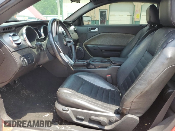 2008 Ford Mustang GT Deluxe с VIN 1ZVHT82H485102912, выставлен на аукционе Copart как лот 59882565 с пробегом 82 892 миль миль и Списание • Salvage title. История ставок и продаж доступна на DreamBid. Изображение 7.