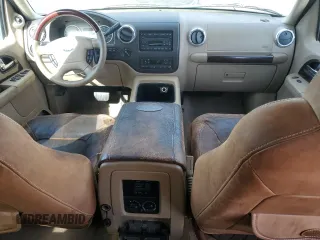 2005 Ford Expedition Eddie Bauer with VIN 1FMFU18545LB05999, listed as a Copart auction lot 81604214 with 290,904 mi miles and Clean title. Bid and sale history available at DreamBid. Image 8.