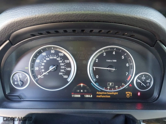 2017 BMW X5 sDrive35i with VIN 5UXKR2C5XH0U17833, listed as a IAAI auction lot 41856074 with 115,666 mi miles. Bid and sale history available at carsss.com. Image 7.
