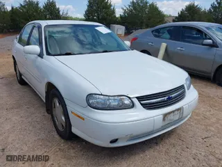 2000 Chevrolet Malibu LS with VIN 1G1NE52J0Y6214952, listed as a IAAI auction lot 41971056 with 255,436 mi miles. Bid and sale history available at carsss.com. Image 1.