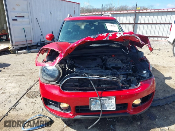 2019 MINI Countryman Cooper with VIN WMZYS7C55K3F45774, listed as a IAAI auction lot 41720883 with 124,599 mi miles and . Bid and sale history available at DreamBid. Image 13.