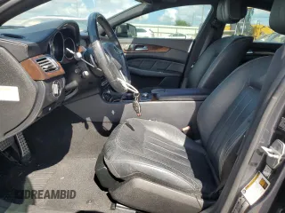 2014 Mercedes-Benz CLS-Class CLS 550 with VIN WDDLJ7DB8EA111935, listed as a Copart auction lot 68806984 with 84,678 mi miles and Salvage Title. Bid and sale history available at carsss.com. Image 7.
