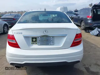 2014 Mercedes-Benz C 250 Sport with VIN WDDGF4HB5EG245388, listed as a IAAI auction lot 42407602 with 96,415 mi miles and . Bid and sale history available at DreamBid. Image 17.