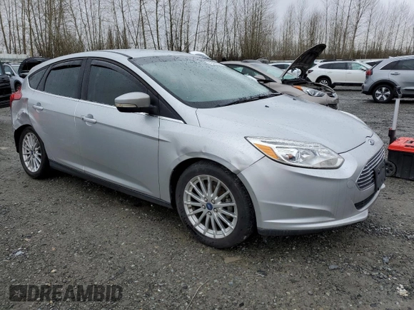 2013 Ford Focus Electric with VIN 1FADP3R43DL196997, listed as a Copart auction lot 43476355 with 77,071 mi miles and Salvage title. Bid and sale history available at DreamBid. Image 4.